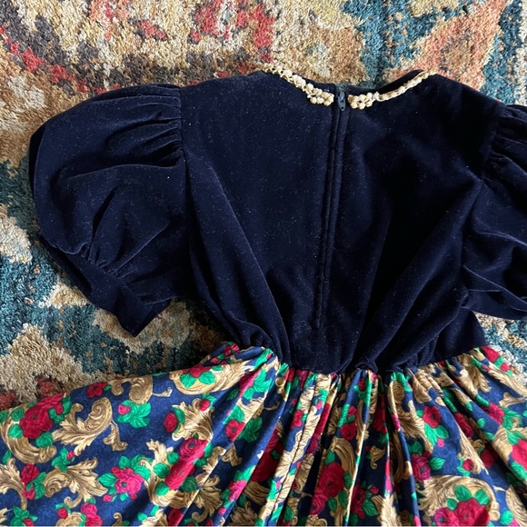 Vintage Velvet & Holiday Print Dress with Crinoline Skirt size 4 years - Picture 4 of 8